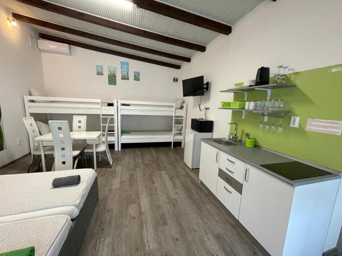 Tutti Apartman Balatonlelle Bagian luar foto