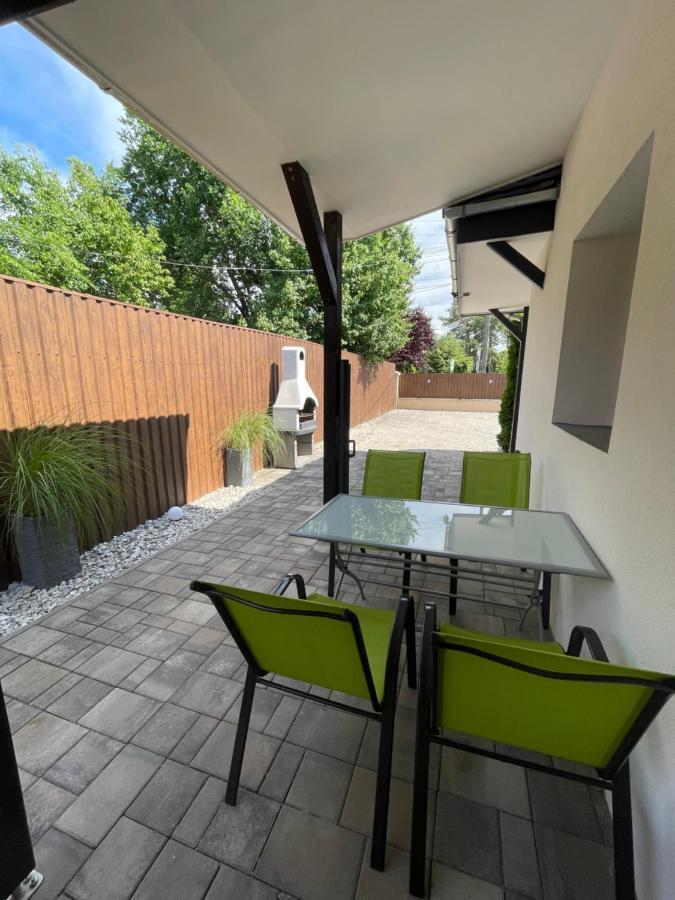 Tutti Apartman Balatonlelle Bagian luar foto