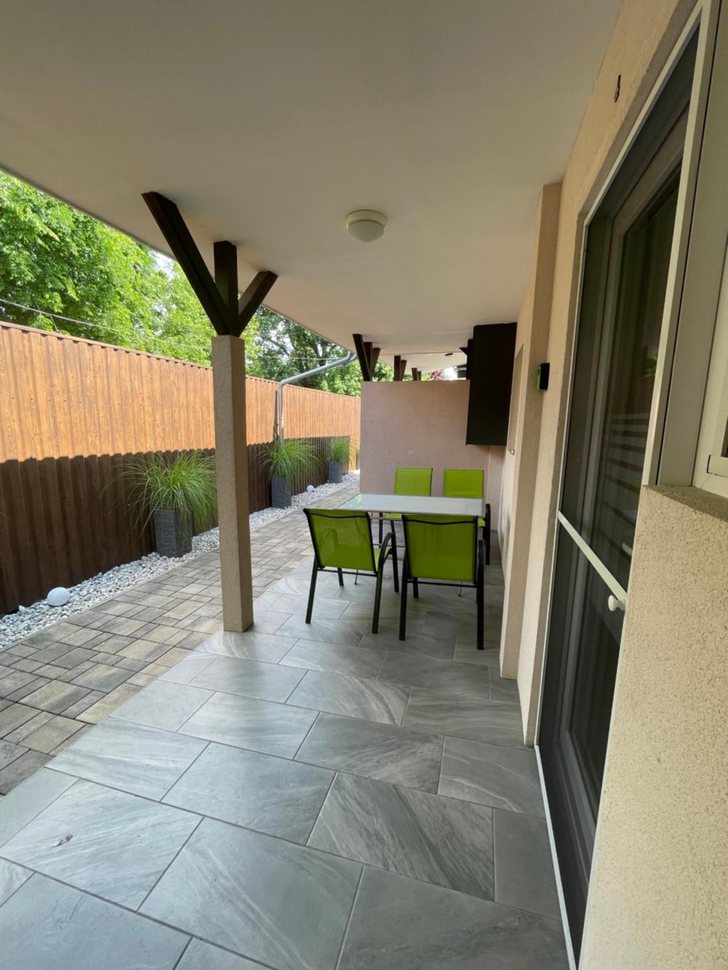 Tutti Apartman Balatonlelle Bagian luar foto
