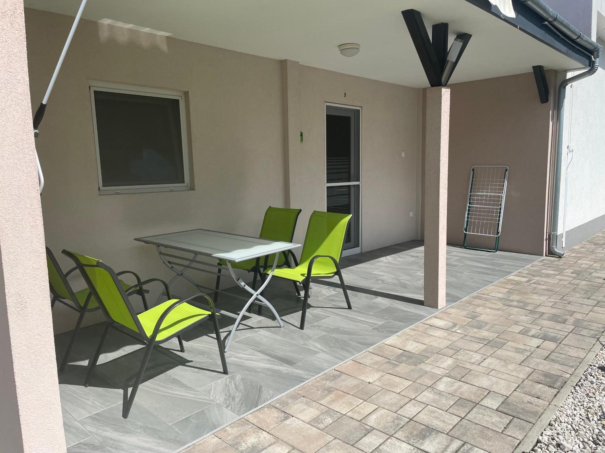 Tutti Apartman Balatonlelle Bagian luar foto