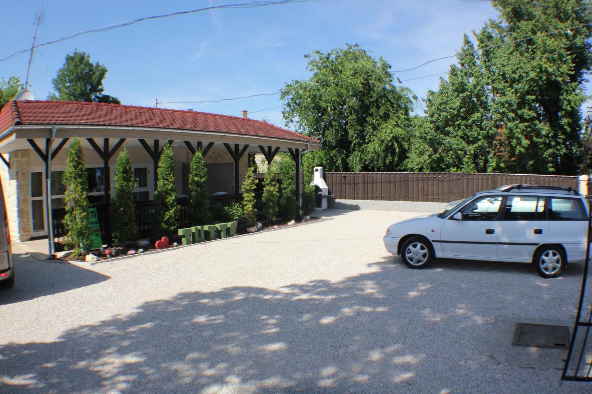Tutti Apartman Balatonlelle Bagian luar foto